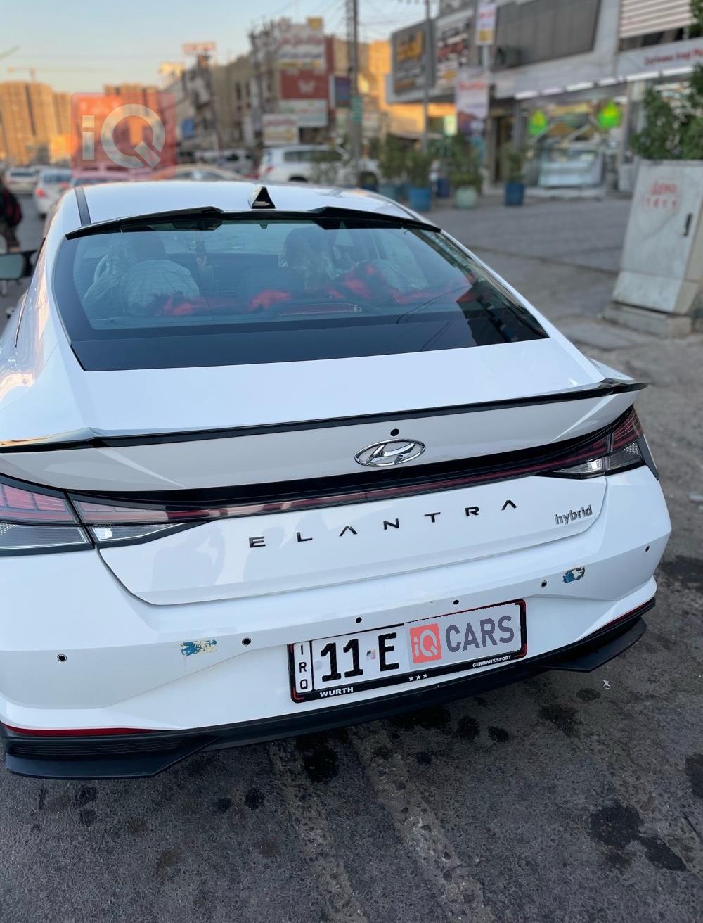 هیوندای ئەلەنترا